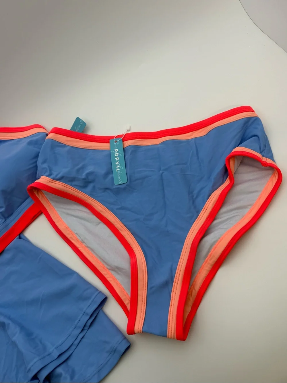 Popvil women’s piece